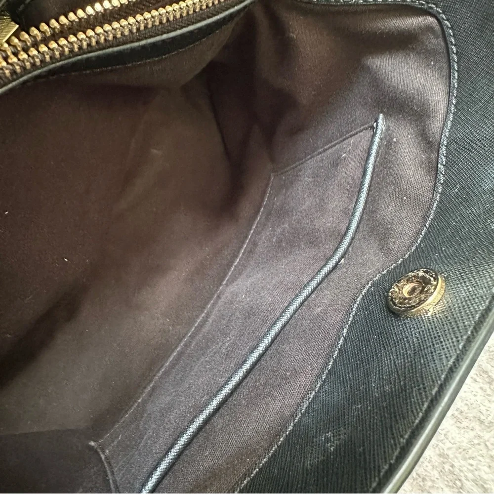 Tory Burch Robinson Medium Triple Compartment Black Leather Tote Bag - Picture 9 of 16